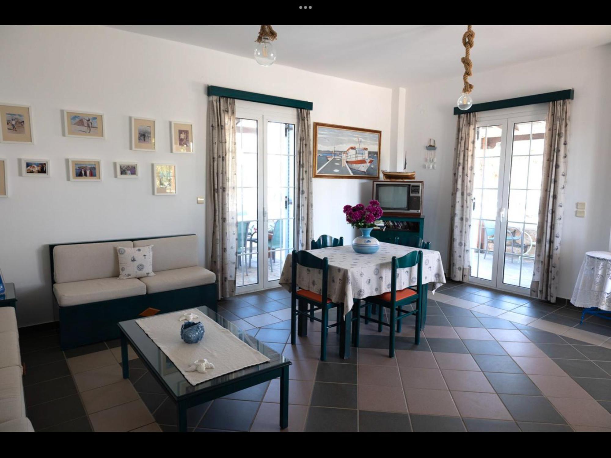 Papoulias Rooms เอลาฟอนนิซอส ภายนอก รูปภาพ